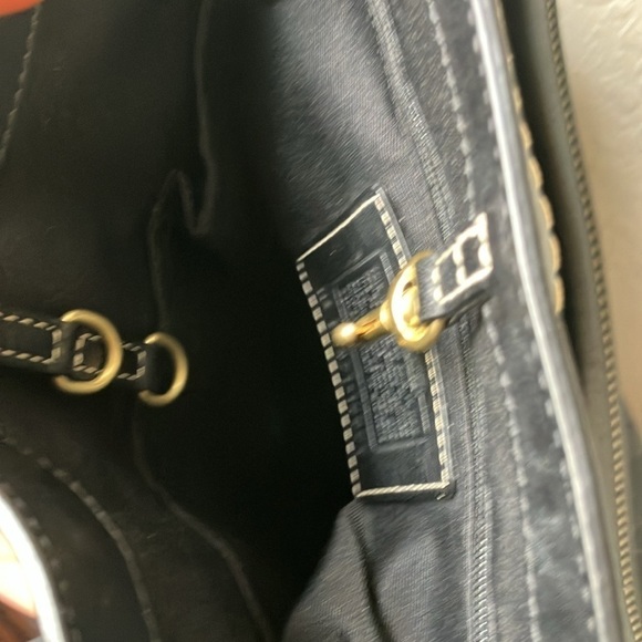 Coach: Black Hampton Signature Satchel Tote Bag- Leather Trim- Gold tone(10509) - Picture 5 of 16